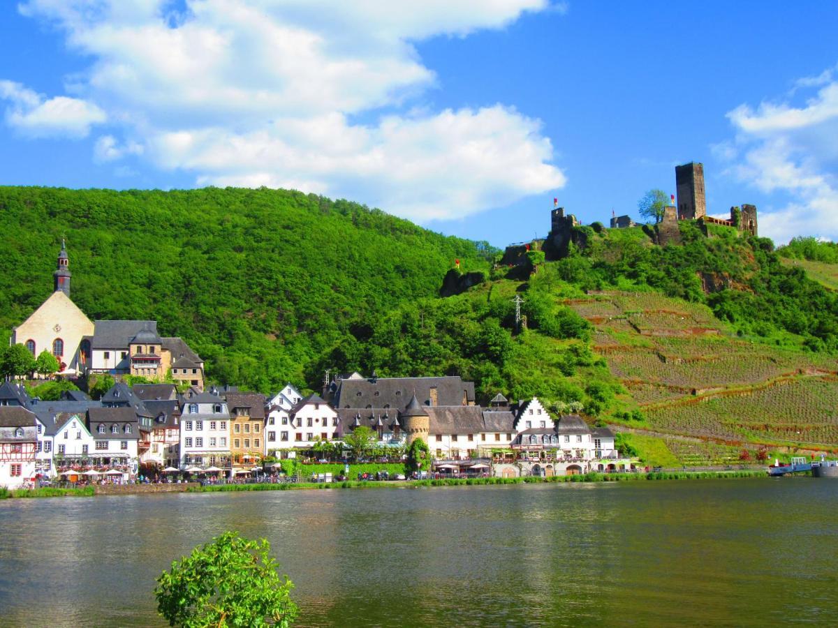 Ferienhaus Leopold Mit Burgblick An Der Mosel Burgen  Exteriör bild