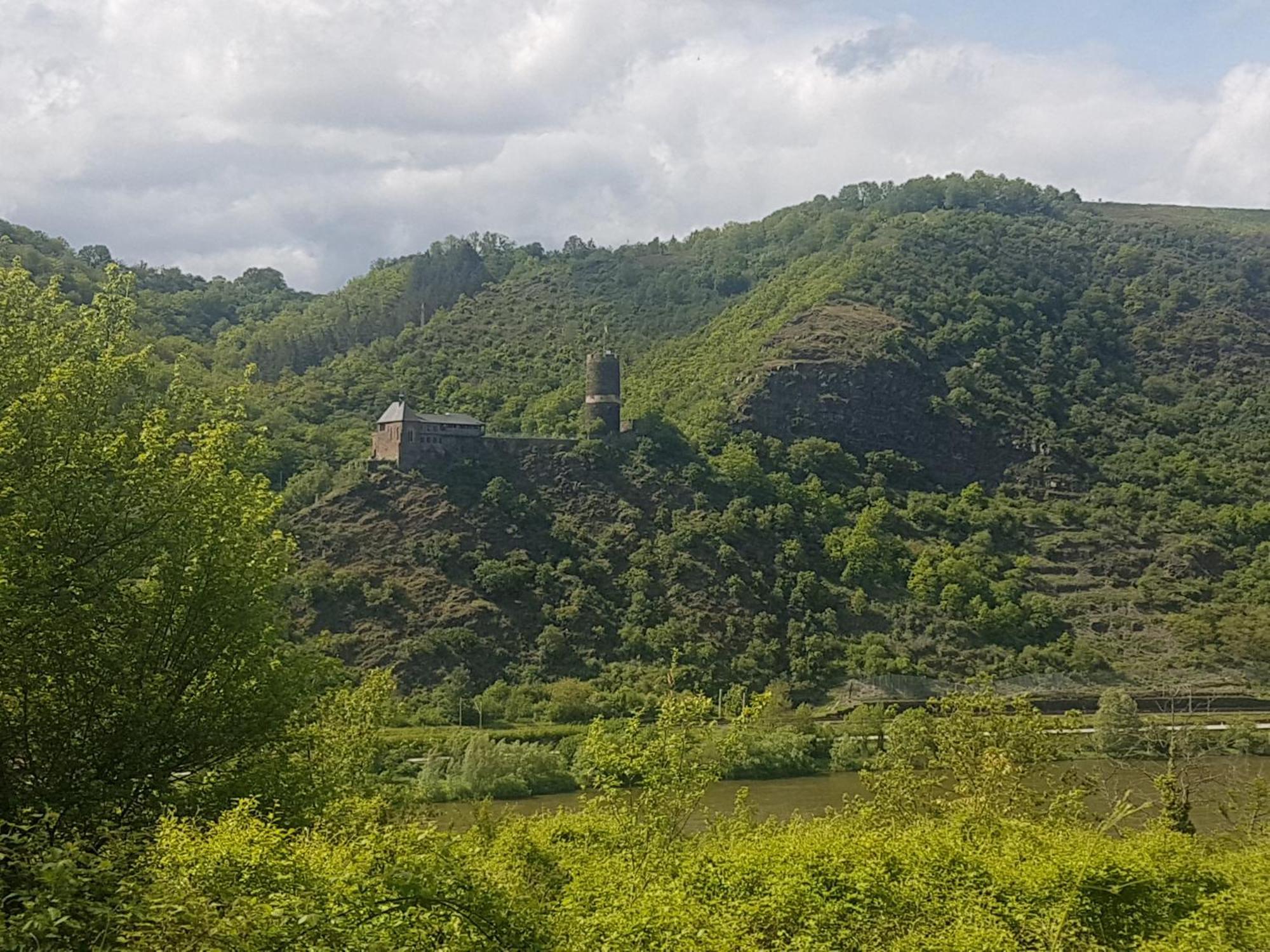 Ferienhaus Leopold Mit Burgblick An Der Mosel Burgen  Exteriör bild